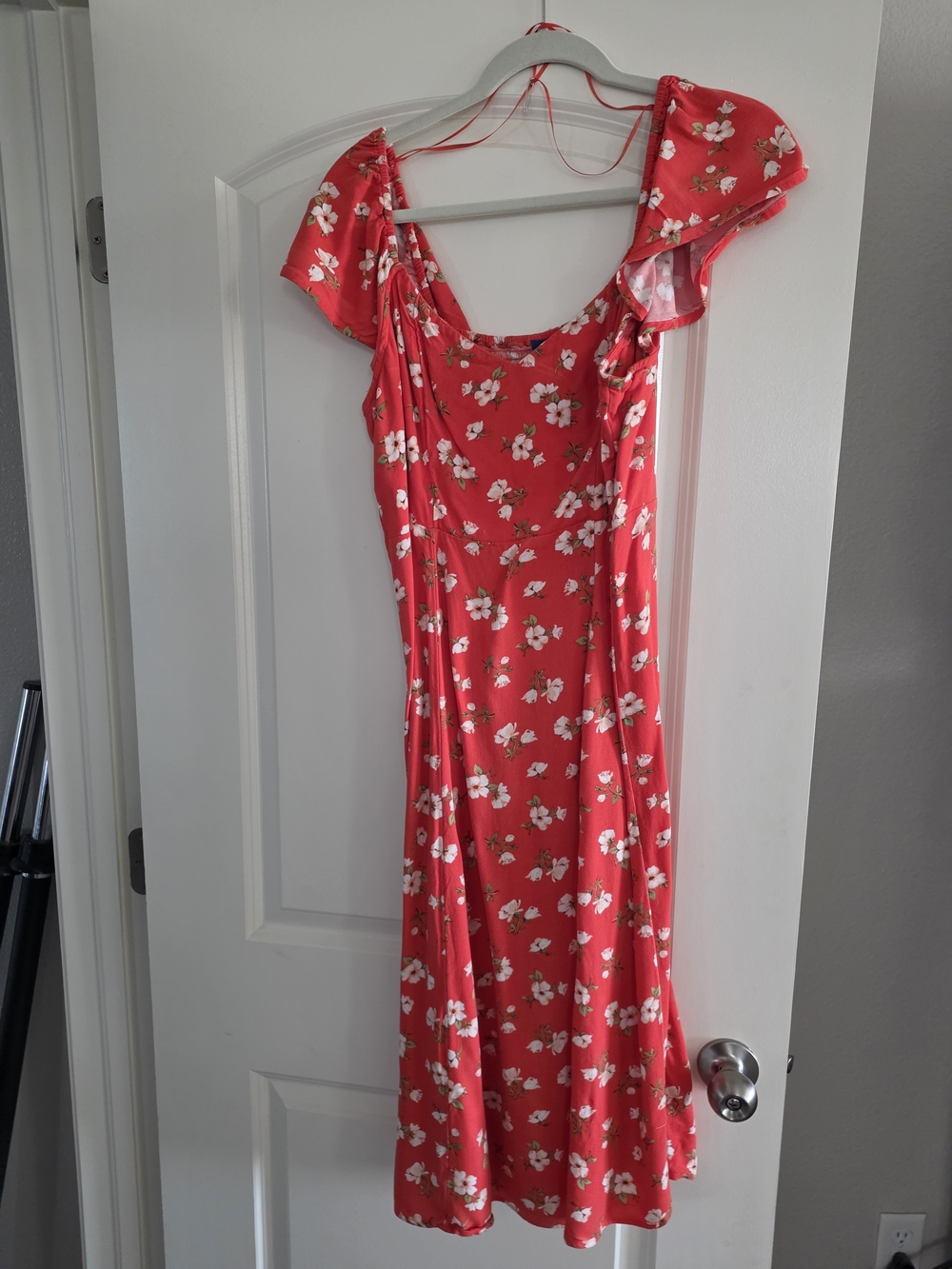 Old Navy Coral-Red Floral Maxi Dress with Flutter Sleeves